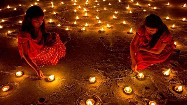 கார்த்திகை தீபம்: ஒளியேற்றுங்கள் வழி கிடைக்கும்..இன்று இதை செய்தால் தலைமுறைக்கும் செல்வம் பெருகும்
