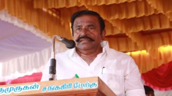 கல்வெட்டில் 'மிஸ்' ஆன அமைச்சர் பெயர்.. கோஷ்டி மோதலா? எழுந்த சர்ச்சை! அதிகாரிகள் மீது அதிரடி ஆக்‌ஷன்!