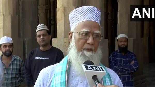 ஆண்களே இல்லையா? பெண்களுக்கு சீட் கொடுப்பது இஸ்லாம் மதத்திற்கு எதிரானது..குஜராத் இமாம் சர்ச்சை பேச்சு