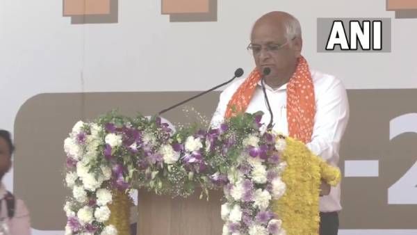 குஜராத் முதல்வராக பூபேந்திர படேல் பதவி ஏற்பு: பிரதமர் மோடி உள்ளிட்டோர் பங்கேற்பு