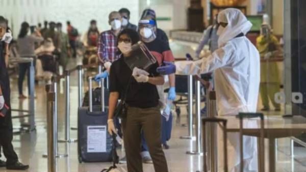 சீனாவின் பிஎப்7யை விட வேகம்.. அமெரிக்காவை முடக்கும் XBB.1.5 வைரஸ்.. இந்தியா தப்புமா? பரபர எச்சரிக்கை