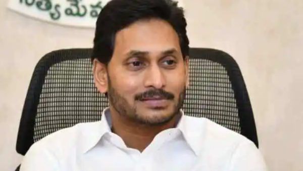 ஆந்திரா முதல்வர் ஜெகன் சித்தப்பா கொலை வழக்கு- உறவினர் ஒய்எஸ் பாஸ்கர் ரெட்டி சிபிஐயால் திடீர் கைது!