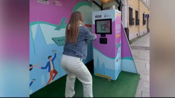 ஃப்ரீ பஸ் டிக்கெட் வேணுமா?.. 20 முறை இப்படி செய்தால் கிடைக்கும்.. நம்மூர்லயும் கொண்டு வரலாமே!