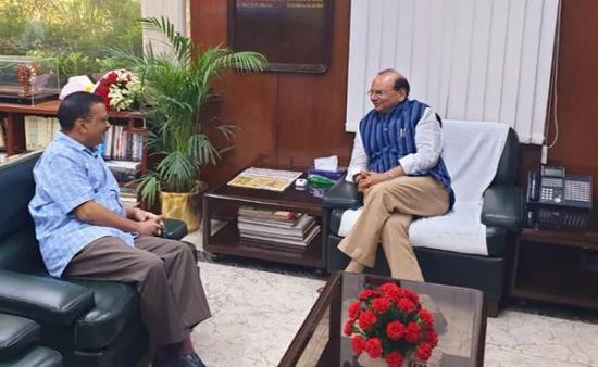 என்னையே யார் என்று கேட்பதா? இவ்வளவு கீழ்த்தரமா பார்த்ததில்லை.. கேஜ்ரிவாலிடம் டெல்லி ஆளுநர் ஆவேசம்