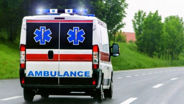 ஆம்புலன்ஸ் கதவை உடைத்து.. ரத்தத்துடன் வெளியே பாய்ந்த அமெரிக்க இளைஞர்.. சென்னையில் 'பரபர' சம்பவம்