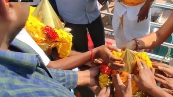 பழனியில் நிகழ்ந்த அதிசயம்..கோபுர கலசம் பொருத்தும் போதே வானத்தில் வட்டமிட்ட கருடன்..பக்தர்கள் பரவசம்