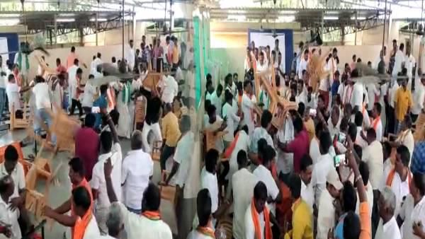 பாஜகவில் இருந்து முக்கிய நிர்வாகி நீக்கம்.. அதிரடி காட்டிய அண்ணாமலை! கடும் சண்டையால் ஆக்‌ஷன்!