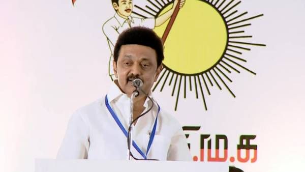 உதயநிதியின் தந்தையாக மகிழ்ச்சி.. தலைவனாக பெருமை.. முதலமைச்சர் மு.க.ஸ்டாலின் பாராட்டு!