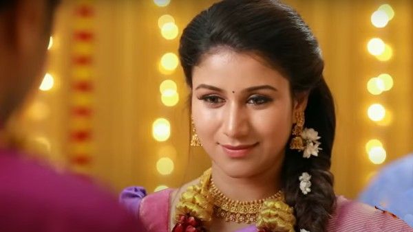 உடைந்த கால்..இனியா சீரியலில் அதே சீன்..ஆபரேசனுக்கு பின் கட்டுடன் சூட்டிங்கிற்கு போன ஆல்யா மானசா