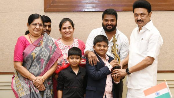 முதல்வரை சந்தித்து ஆசி பெற்ற சூப்பர் சிங்கர் சீசன் 8 டைட்டில் வின்னர் கிருஷாங்... காரணம் இதுதானா?