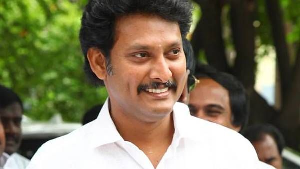 தமிழகத்தில் பள்ளிகள் திறப்பு தாமதம்.. ஆனால் மாணவர்கள் படிப்பு கெடாது.. மாற்று ஏற்பாடு என்ன தெரியுமா?