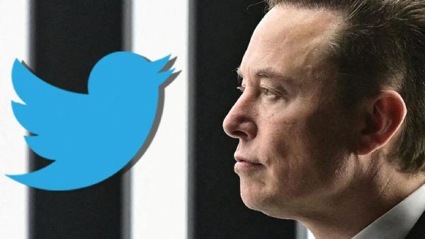 கேட்டீங்களா? 1 வருடத்தில் சல்லி சல்லியான டிவிட்டர் வருவாய்.. கொத்து கொத்தாக வெளியேறும் ஊழியர்கள்