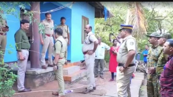 கண்ணூர்.. வீட்டில் பயங்கர குண்டுவெடிப்பு.. மீண்டும் தொடங்கும் அரசியல் கொலைகள்? பதற்றத்தில் கேரளா