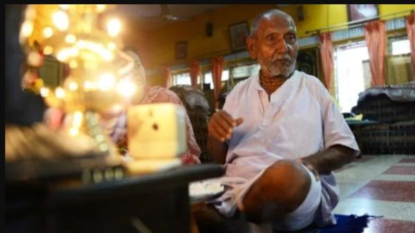 நீண்ட ஆயுள் வேண்டுமா? ‛செக்ஸ்’ உறவை தள்ளிபோடனுமாம்.. அடித்து சொல்லும் 126 வயது தாத்தா!