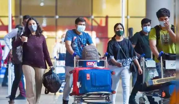 இந்தியாவில் மேலும் 4 பேருக்கு பிஎப் 7 வகை கொரோனா.. அமெரிக்காவில் இருந்து மே.வங்காளம் வந்தவர்கள்