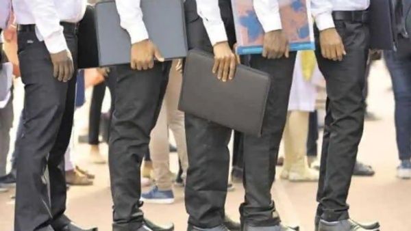 இந்தியாவில் அதிகரித்த வேலையில்லா திண்டாட்டம்.. கிராமங்களை விட நகரங்கள் ரொம்ப மோசம்.. ஷாக் தகவல்