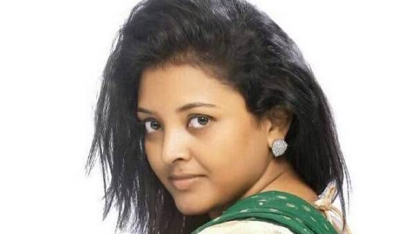 அடுக்குமாடி பங்களா.. ஆபாச வெப்சீரியஸ்.. அரண்டுபோன இளைஞர்.. பெண் இயக்குனர் லட்சுமி தீப்தா கைது