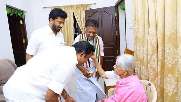 தாயார் மறைந்த செய்தியால் வருத்தமுற்றேன்! ஓபிஎஸ் குடும்பத்தினருக்கு ஆழ்ந்த இரங்கல்- எடப்பாடி பழனிசாமி