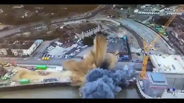 2ம் உலகப்போரின் வெடிகுண்டு.. செயலிழக்க வைக்க முயன்றபோது நேர்ந்த அசம்பாவிதம்! அலறிய பிரிட்டன்