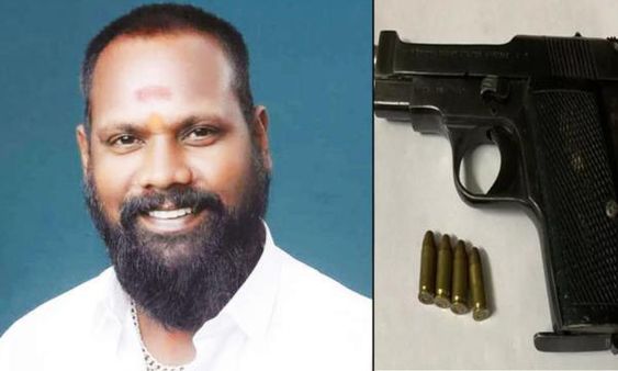 15 தோட்டாக்கள் எங்கே? இந்து முன்னணி நிர்வாகி வீட்டில் துப்பாக்கிகள் பறிமுதல்.. அயோத்தி ரவி கைது!