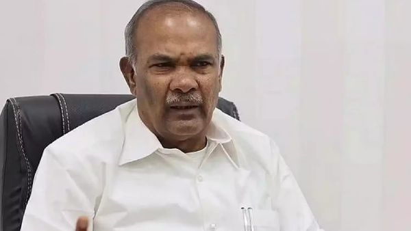 எதிர்க்கட்சி துணைத்தலைவர் இருக்கை விவகாரம்.. இதுதான் முடிவு.. 