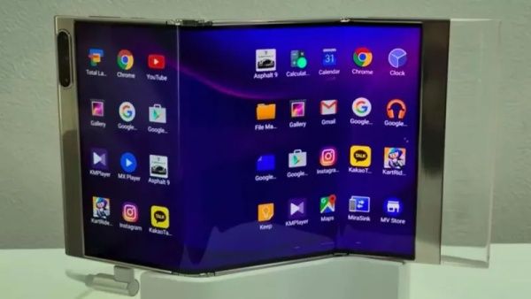 மூன்றாக மடித்து வைத்துக் கொள்ளும் டிஸ்பிளே போன் வந்தாச்சா? சாம்சங் நிறுவனம் சொல்வது என்ன?