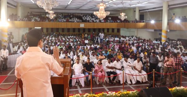 இரவு முழுவதும் தூங்காமல் கார் ஓட்டுவேன்! டிரைவர் ஓய்வாக வருவார்! ஸ்டாலின் கூறிய ருசிகர ஃபிளாஷ்பேக்!