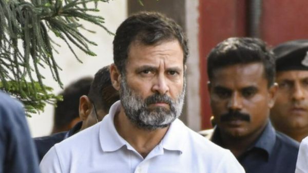 2 ஆண்டுகள் சிறை தண்டனை.. ராகுல் காந்தி எம்பி பதவி பறிக்கப்படுமா? எதிர்க்கட்சிகள் அவசர ஆலோசனை!