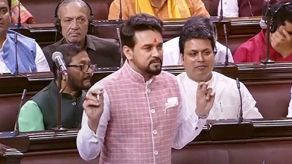 சாட்டையை சுழற்றும் பிசிஐ.. நோ அவதூறு, நோ ஆபாசம்.. ஊடக சுதந்திரத்தில் அரசு தலையிடாது: மத்திய அமைச்சர்