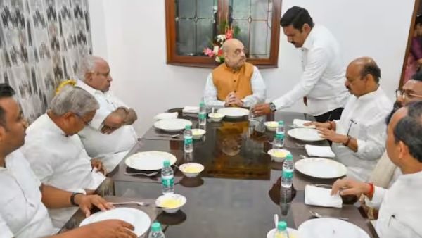 நெருங்கும் தேர்தல்..எடியூரப்பா வீட்டிற்கே சென்ற அமித்ஷா..'பிரேக்பாஸ்ட் மீட்'-இல்நடந்த முக்கிய ஆலோசனை