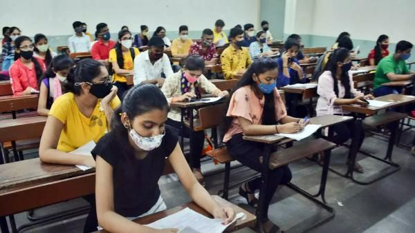 ஆக்சுவெல் பிளான் இதுதான்.. மாதிரி பள்ளிகளில் நுழைவு தேர்வு குறித்து பள்ளி கல்வி ஆணையர் விளக்கம்