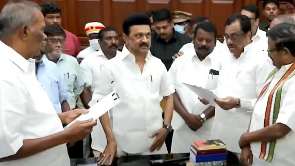 38 ஆண்டுக்கு பின்.. எம்எல்ஏவாக பதவி ஏற்றார் ஈவிகேஎஸ் இளங்கோவன்.. பதவிப்பிரமாணம் செய்து வைத்த அப்பாவு