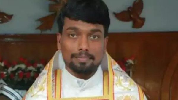 போலீசுக்கே டிமிக்கி தர பார்த்த பலே பாதிரியார்! இங்கும் அங்கும் மாறி மாறி.. கடைசியில் கைதானது எப்படி?