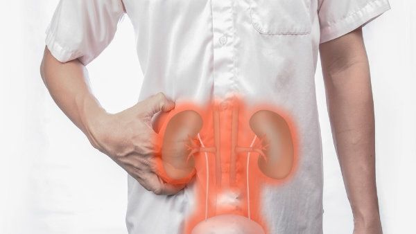 கிட்னி பெயிலியர்.. பாதித்தவரின் உண்மைக்கதை.. இதை பார்த்தா மறந்தும் அந்த தப்பு செய்யமாட்டீங்க!