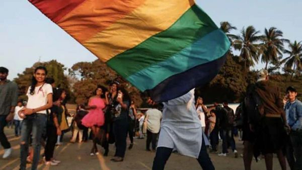 எலைட் மக்களின் பார்வை,. இந்து மதம் என்ன சொல்கிறது தெரியுமா! தன்பாலின திருமண விவகாரத்தில் மத்திய அரசு