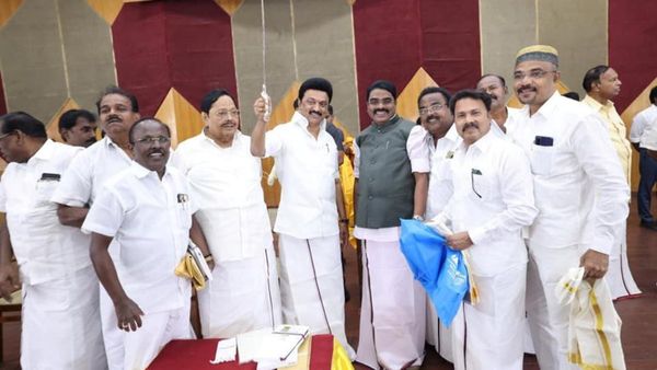 மஸ்தானை என்னால் மறக்கவே முடியவில்லை! திமுக இஃப்தார் விழாவில் துயரத்தை பகிர்ந்த ஸ்டாலின்!