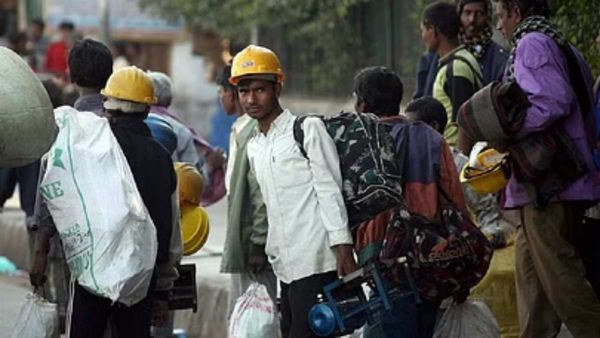 மஜா பா மஜா.. சம்பளத்துடன் 53 நாட்கள் லீவு.. தொழிலாளர்களுக்கு சலுகைகளை அள்ளி தரும் நாடுகள் இவைகள்தான்