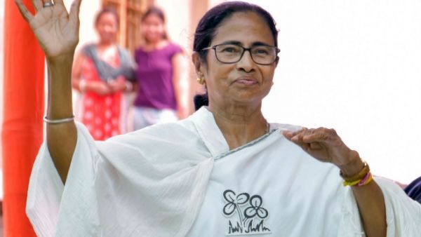 மைனாரிட்டி ஆதரவு காலி! மே.வங்கத்தில் மம்தாவுக்கு கெட்ட செய்தி! கேப்பில் நுழையும் சிபிஎம்! அப்போ பாஜக