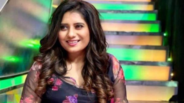 எந்த துன்பம் வந்தாலும் தனியாகத்தான்.. என் வாழ்க்கையில் மூணு பேருக்கு உரிமை..நெகிழ்ச்சியில் பிரியங்கா