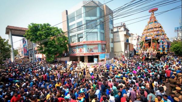 சகட தோஷம் போக்கி நிலையான வாழ்வுதரும் மயிலை கபாலீஸ்வரர் கோவில் தேரோட்டம்..பக்தர்கள் பரவசம்