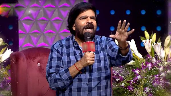 இதைப் பார்த்து அப்பாவுடைய வேல்யூ தெரிஞ்சுக்கோங்க..கண்ணீர் விட்டு அழுத டி.ராஜேந்திரன்