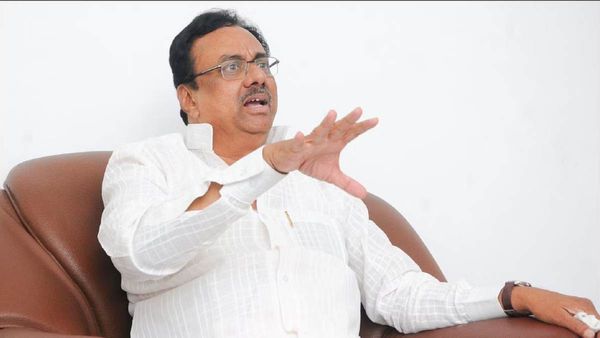 எனது வாழ்வில் 3 பேருக்கு கடமைப்பட்டிருக்கிறேன்! நன்றி மறக்கமாட்டேன்! ஈ.வி.கே.எஸ்.இளங்கோவன் உருக்கம்!