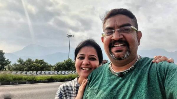 90ஸ் ஃபேவரைட் நடிகை ஸ்ரீதுர்காவை நினைவு இருக்கிறதா?இந்த பிரபலம் தான் கணவரா?உருக்கமாக வெளியிட்ட பதிவு