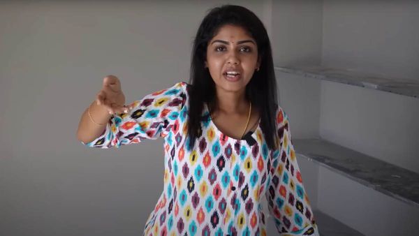 பாண்டியன் ஸ்டோர் மீனா கட்டிய புது வீடு..இத்தனை வசதிகள் இருக்கிறதா? அட இதை கவனிச்சீங்களா?