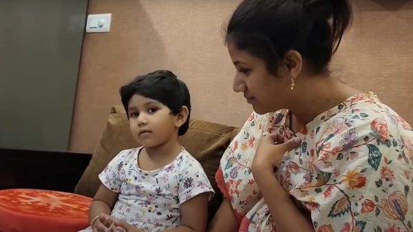 காய்ச்சலில் தவித்த ஆலியா.. மகள் செய்த வேலையை பாருங்க! இப்படி எல்லாம் செய்யலாமா? கோவிச்சுட்டாங்க