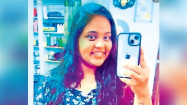 நேரா, துர்காவின் பியூட்டி பார்லருக்குள்ளயே போயிட்டாரே சக்ரவர்த்தி.. ஒரே அலறல்.. கடைசியில பார்த்தால்?