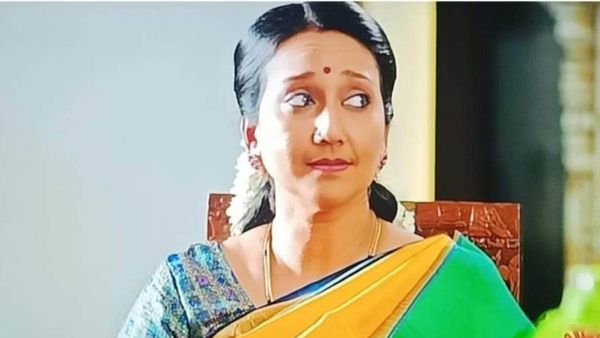 எதிர்நீச்சல் சாருபாலா யார் தெரியுமா?இவருக்குள் இத்தனை திறமைகளா?ஒரே படத்தால் கிடைத்த சீரியல் வாய்ப்பு