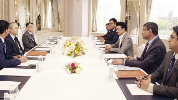 ஜப்பான் + திருப்போரூர் லிங்க்.. முதல்வர் ஸ்டாலின் முன்னிலையில் கையெழுத்தான ஒப்பந்தம்.. அசத்தல்!