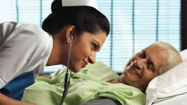 International Nurses Day 2023 : உலக செவிலியர் தினம்.. கைவிளக்கேந்திய ஃப்ளோரன்ஸ் நைட்டிங்கேள்