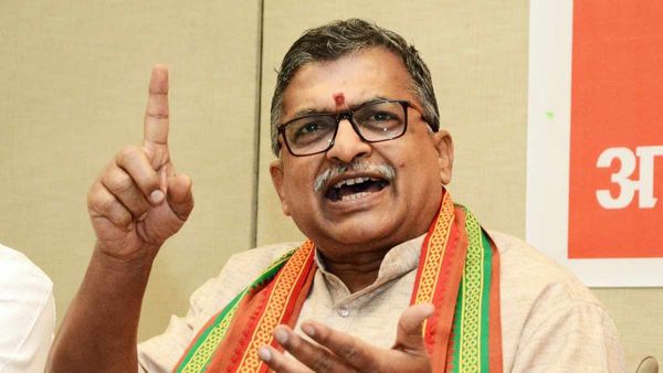 கர்நாடகாவில் வாங்குன அடி போலவே கன்பார்ம்..சீக்கிரமா தலையிடுங்க சாமீகளா..ம.பி. பாஜக சீனியர்கள் கதறல்!